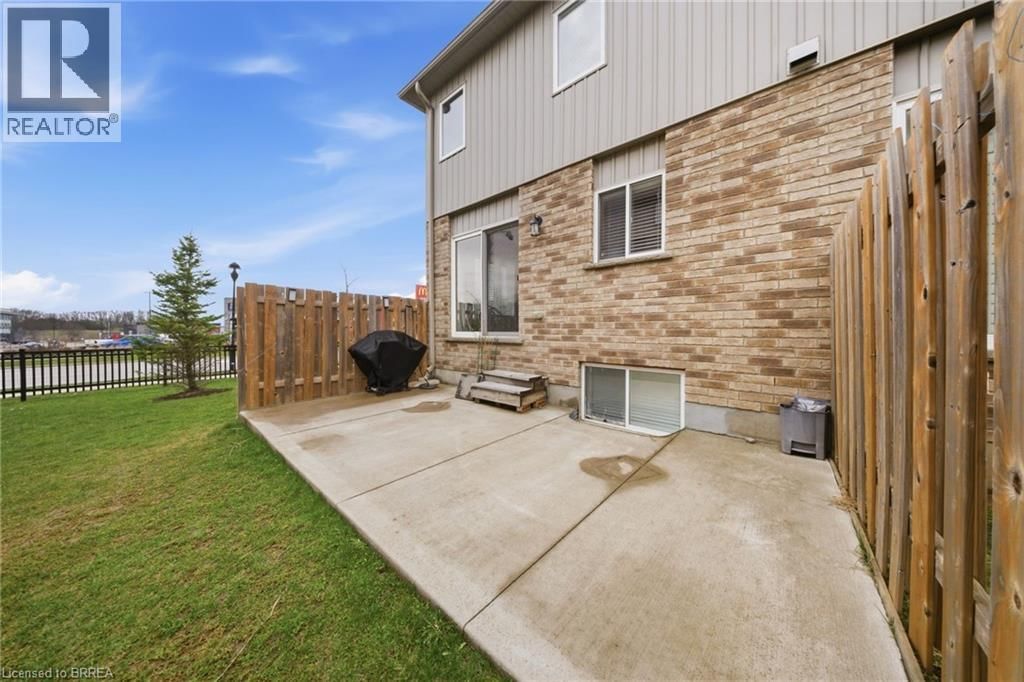 105 - 1220 RIVERBEND ROAD Image 22