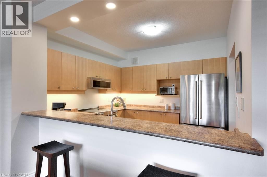 36 FULLERTON STREET Image 15