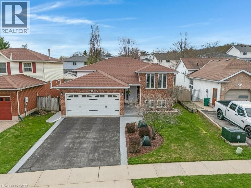 56 DAWN CRESCENT Image 1