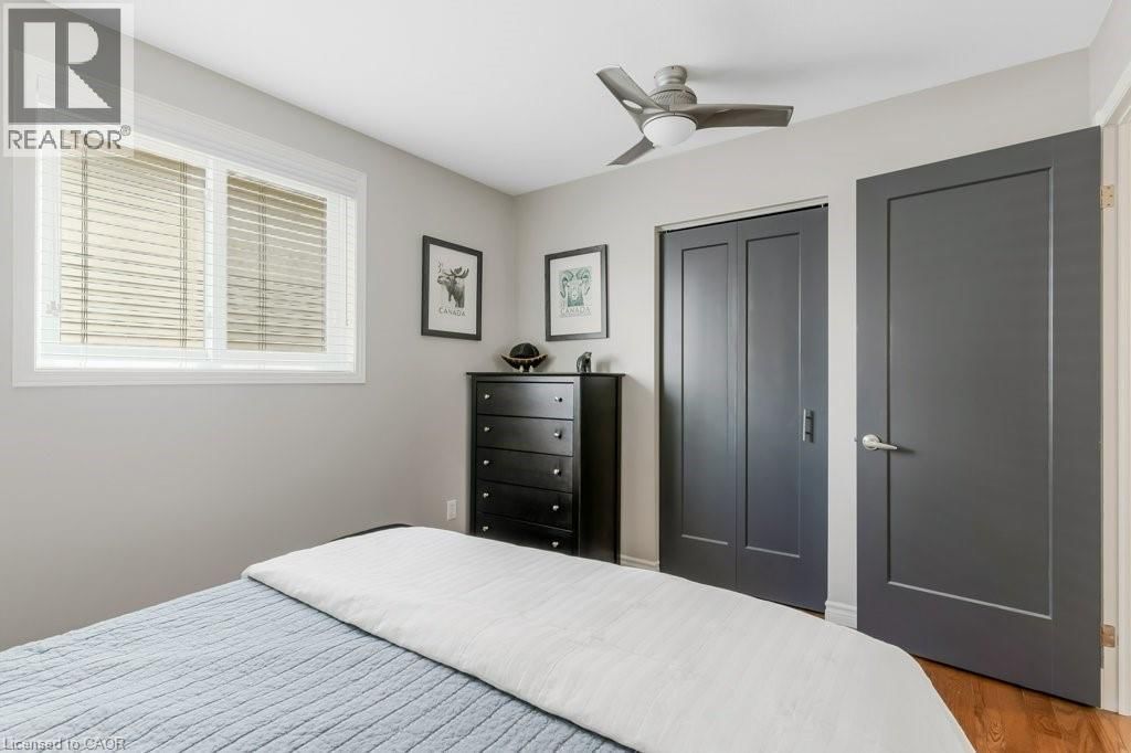 56 DAWN CRESCENT Image 15