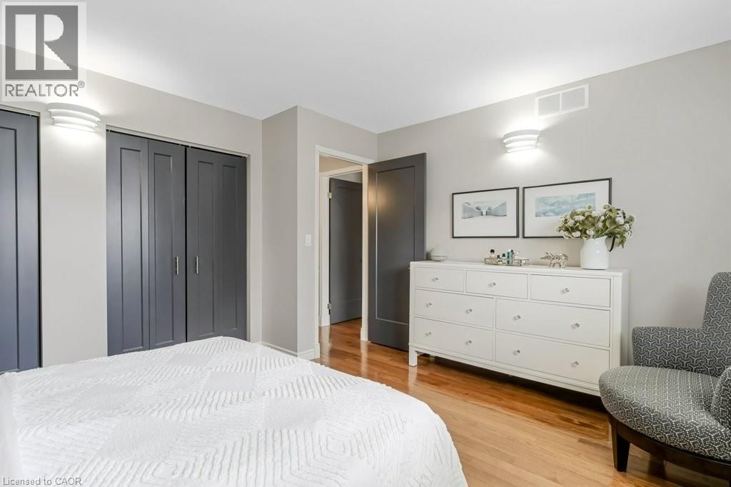 56 DAWN CRESCENT Image 22