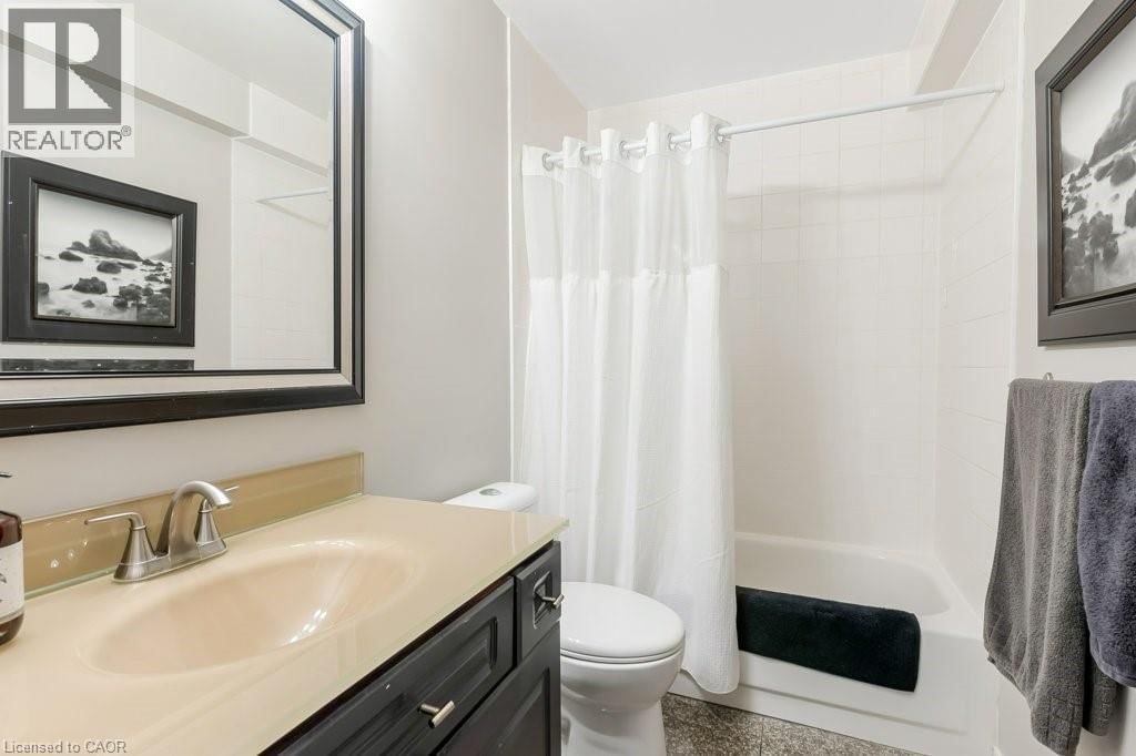 56 DAWN CRESCENT Image 28