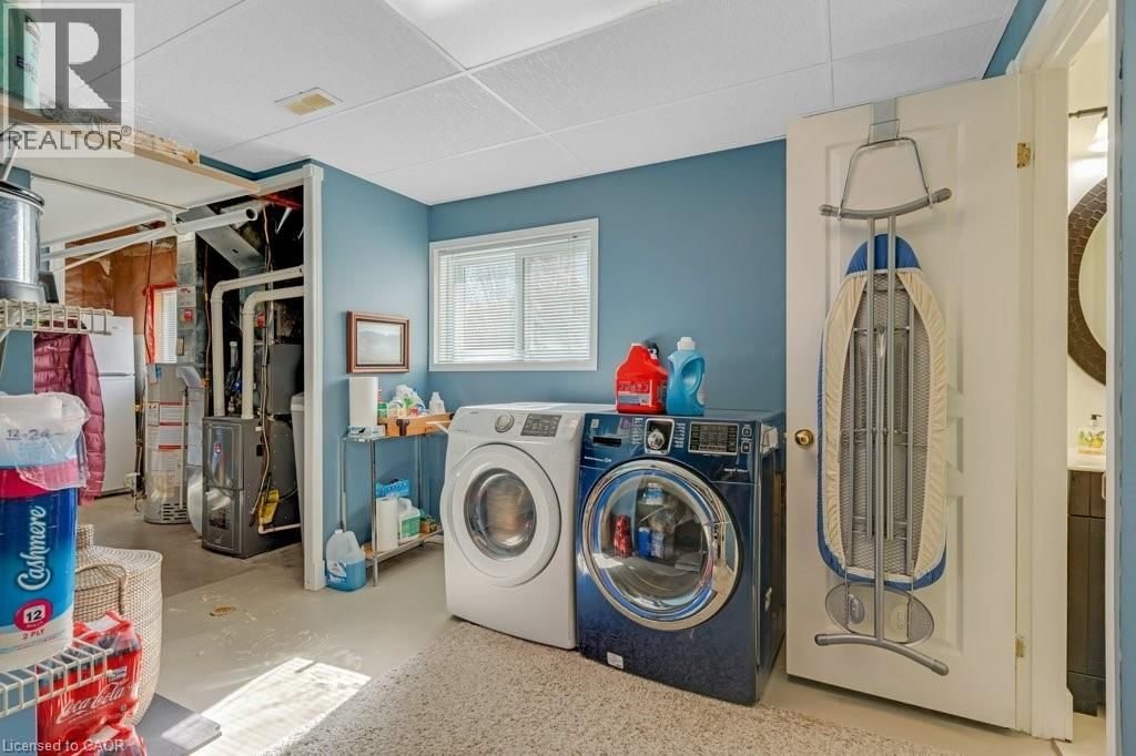 56 DAWN CRESCENT Image 31