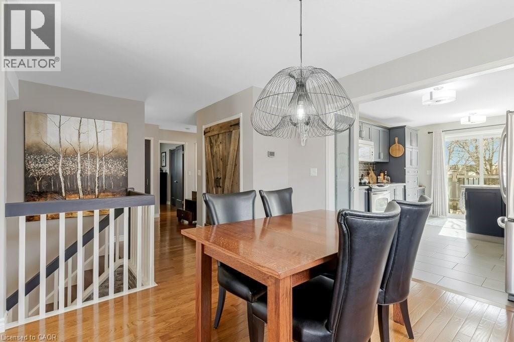 56 DAWN CRESCENT Image 5