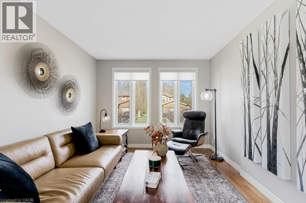 56 DAWN CRESCENT Image 9