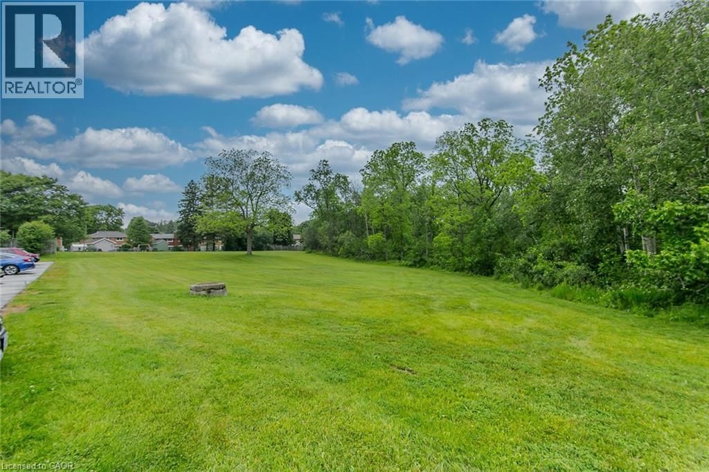 203 - 30 AVALON PLACE Image 47