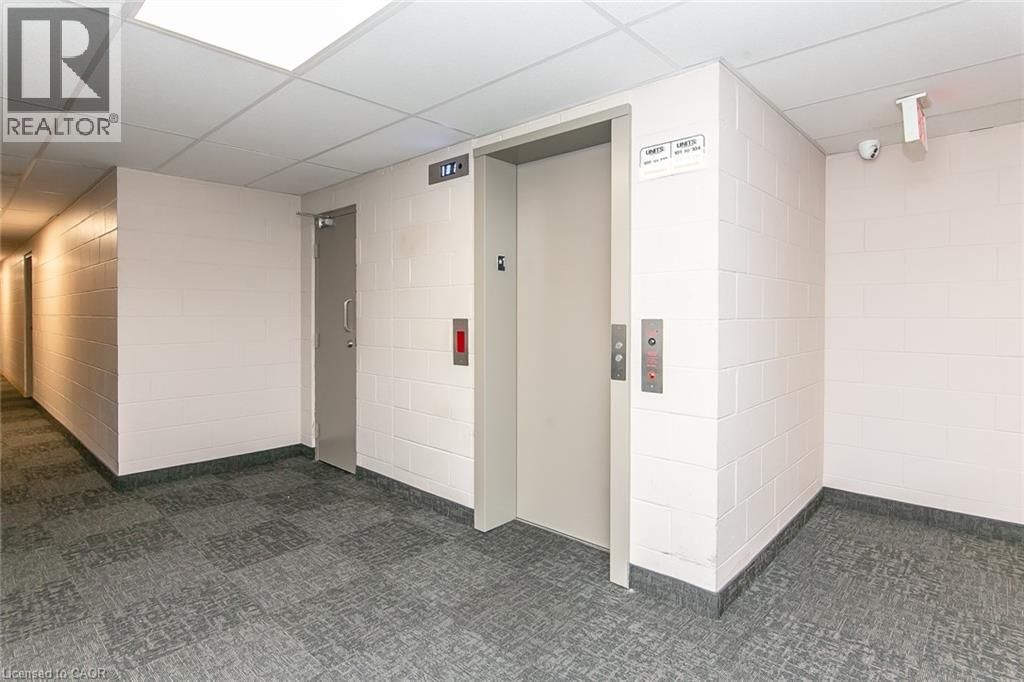 203 - 30 AVALON PLACE Image 6