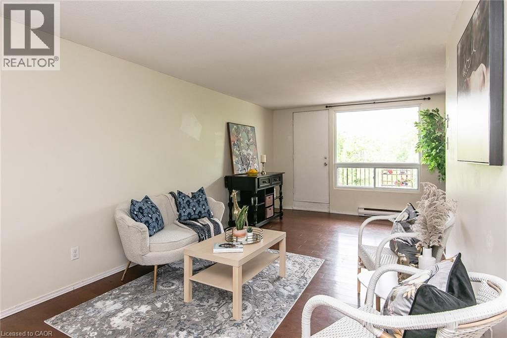 203 - 30 AVALON PLACE Image 9