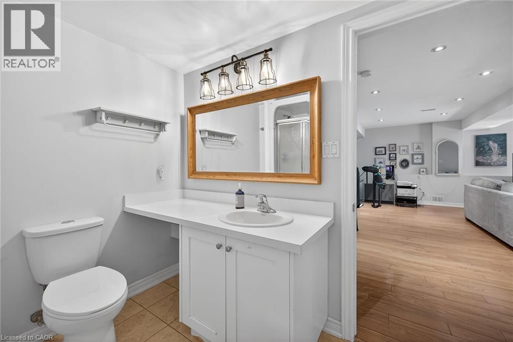 16 DOWNING STREET Image 44