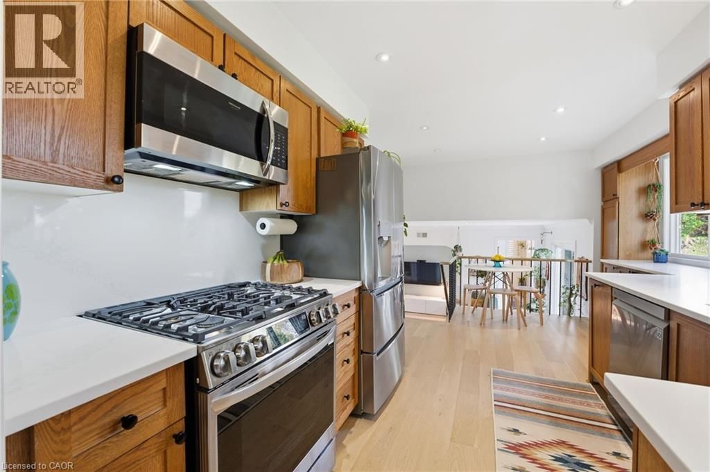 348 SYDENHAM ROAD Image 11