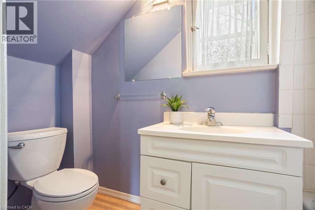 194 MOORE AVENUE SOUTH Image 26