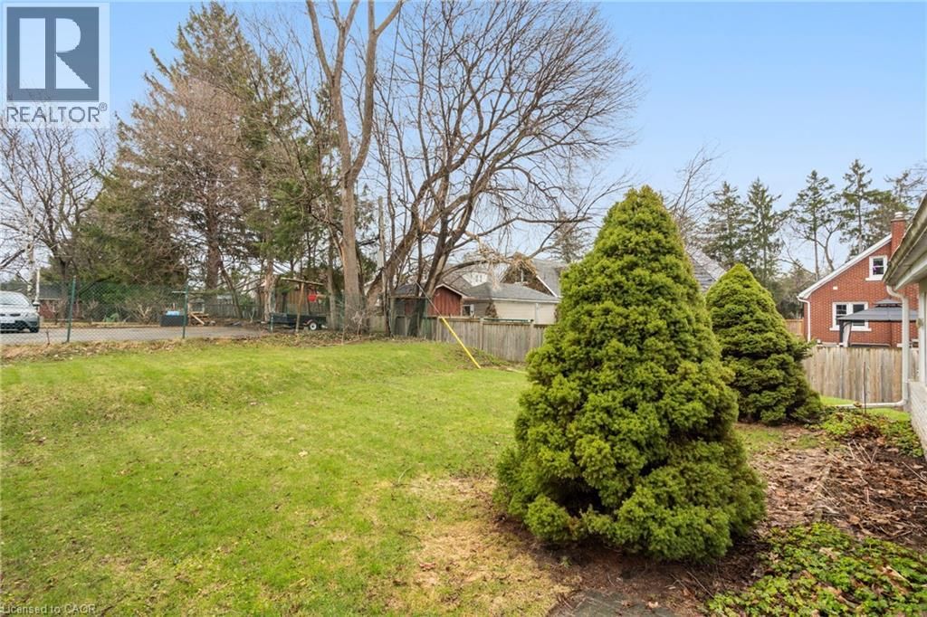 194 MOORE AVENUE SOUTH Image 35