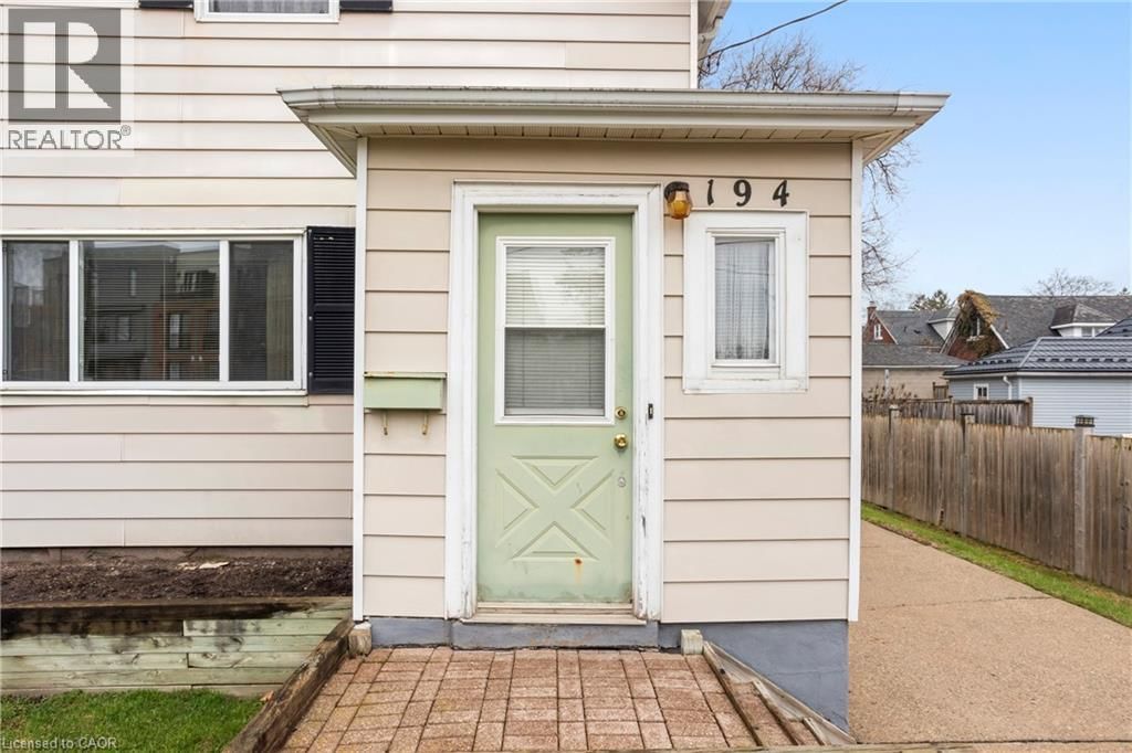 194 MOORE AVENUE SOUTH Image 5