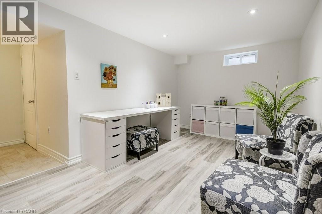 18 - 1350 LIMERIDGE ROAD EAST Image 30