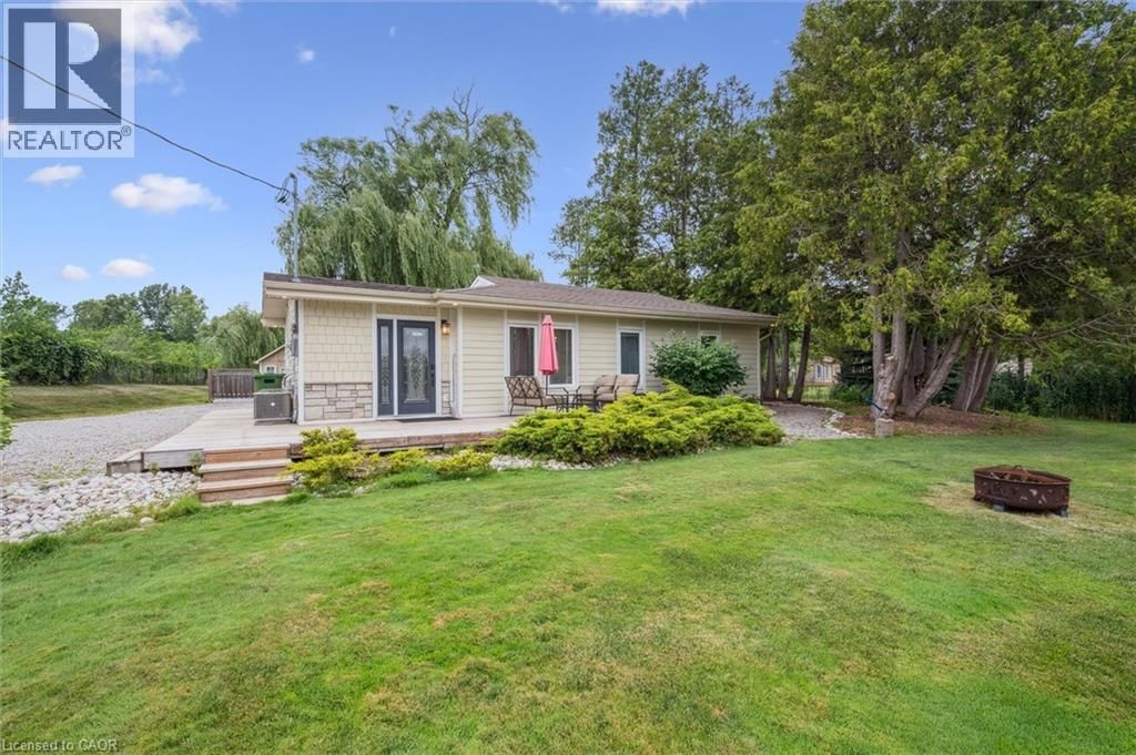 882 FAIRWAY ROAD NORTH Image 27