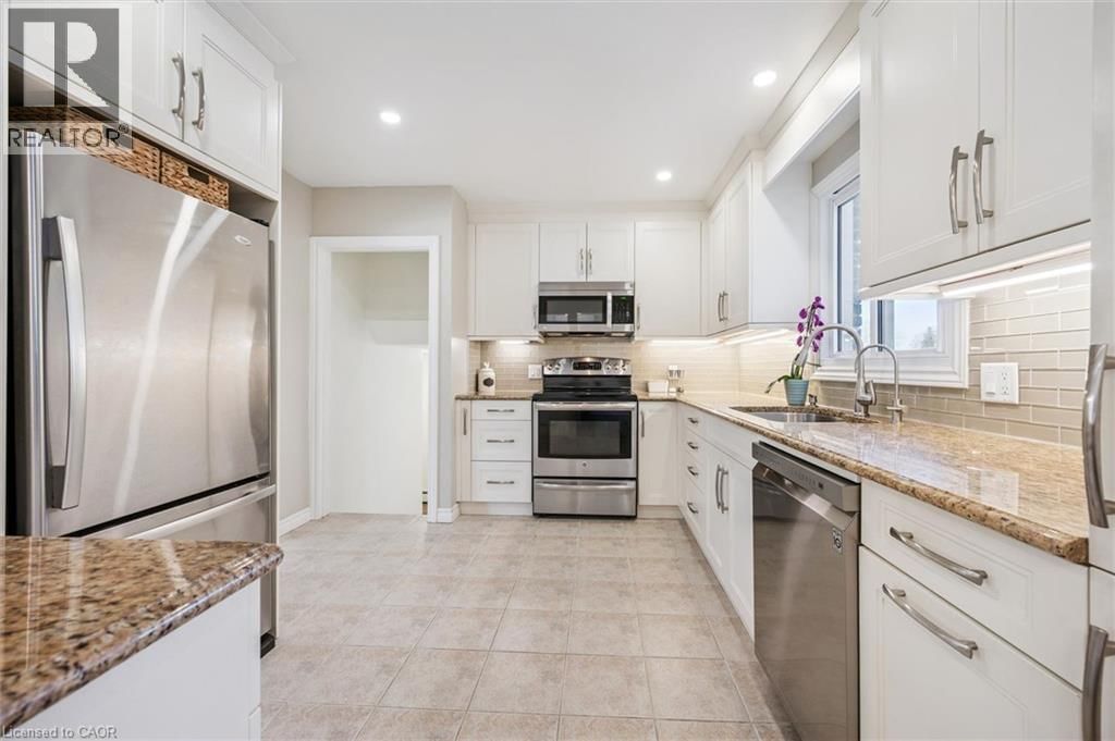 316 DALE CRESCENT Image 14