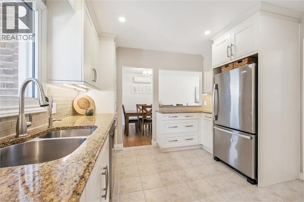 316 DALE CRESCENT Image 15