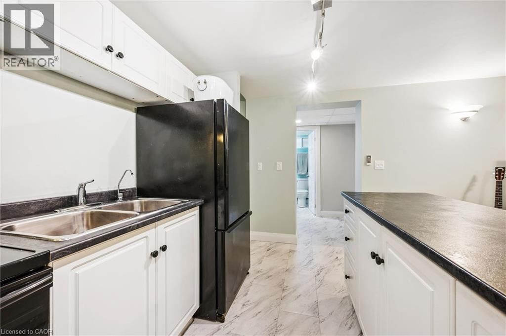 316 DALE CRESCENT Image 36