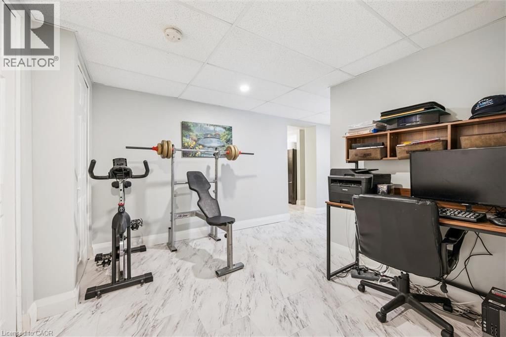 316 DALE CRESCENT Image 37