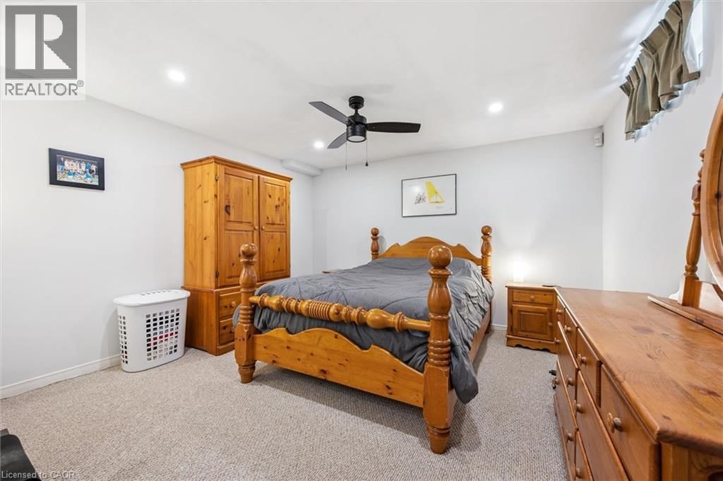 316 DALE CRESCENT Image 40