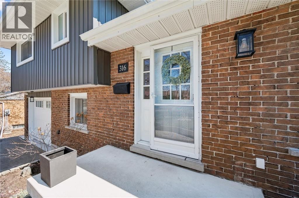 316 DALE CRESCENT Image 46