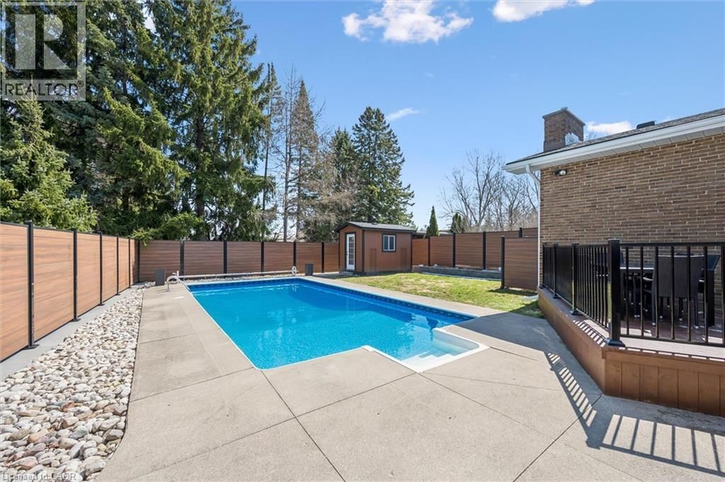 316 DALE CRESCENT Image 5