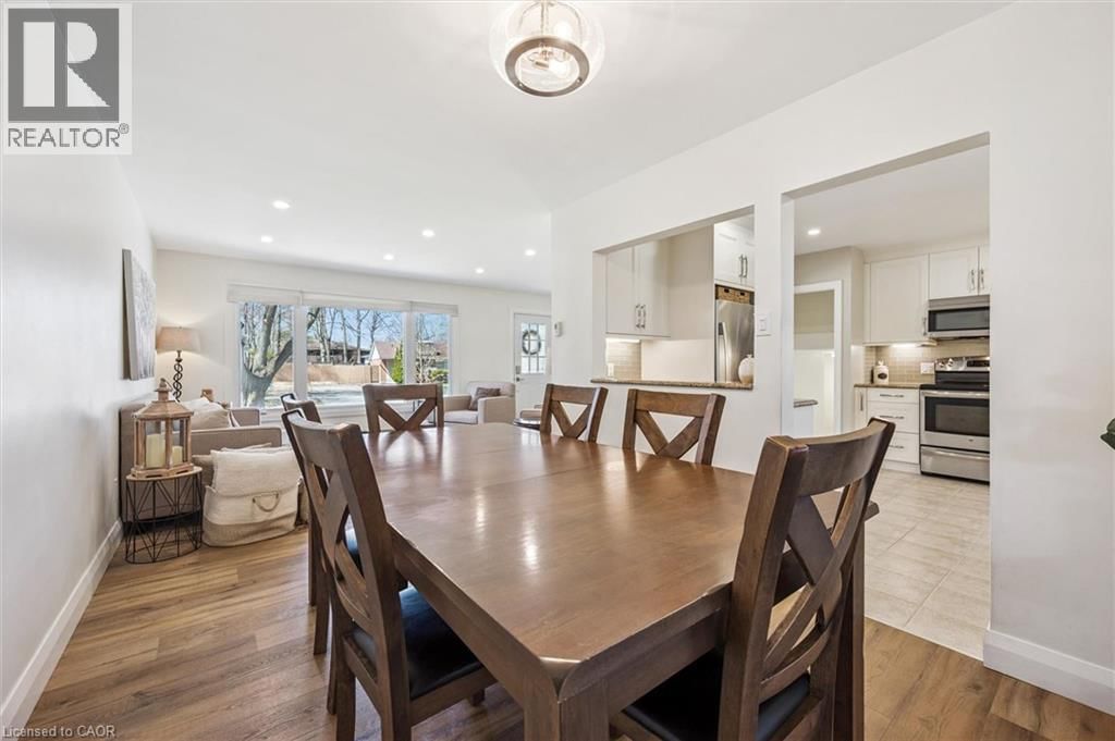 316 DALE CRESCENT Image 9