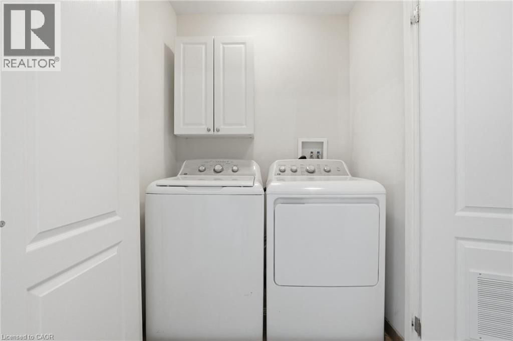 13 MARINA POINT CRESCENT Image 24