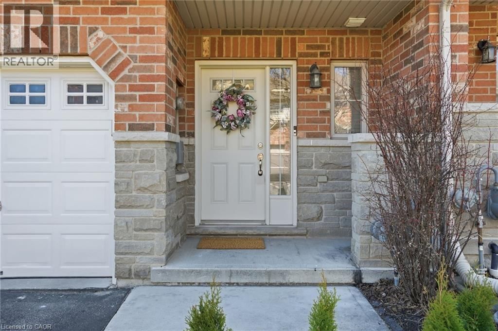 13 MARINA POINT CRESCENT Image 3