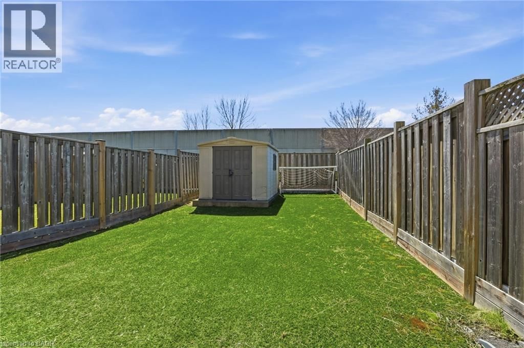 13 MARINA POINT CRESCENT Image 36