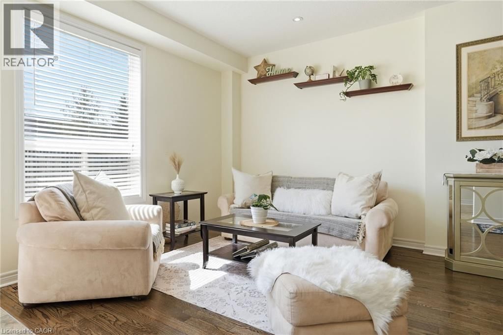 13 MARINA POINT CRESCENT Image 6