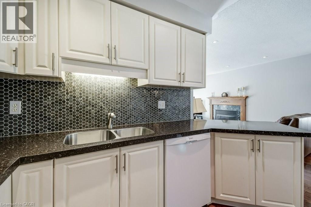 1248 HERITAGE WAY Image 16