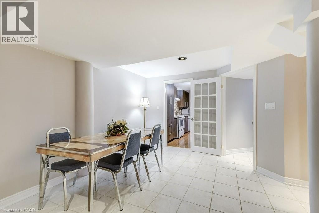 1248 HERITAGE WAY Image 39