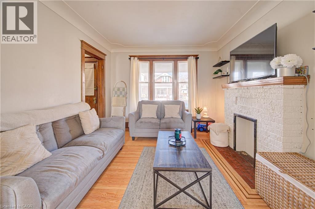 54 BELMONT AVENUE Image 19