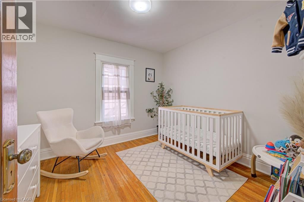 54 BELMONT AVENUE Image 23