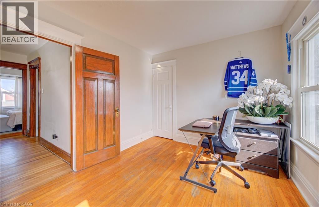 54 BELMONT AVENUE Image 28