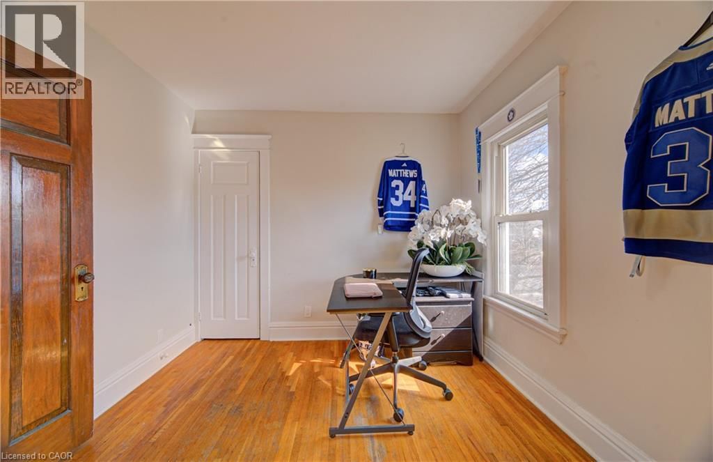 54 BELMONT AVENUE Image 29