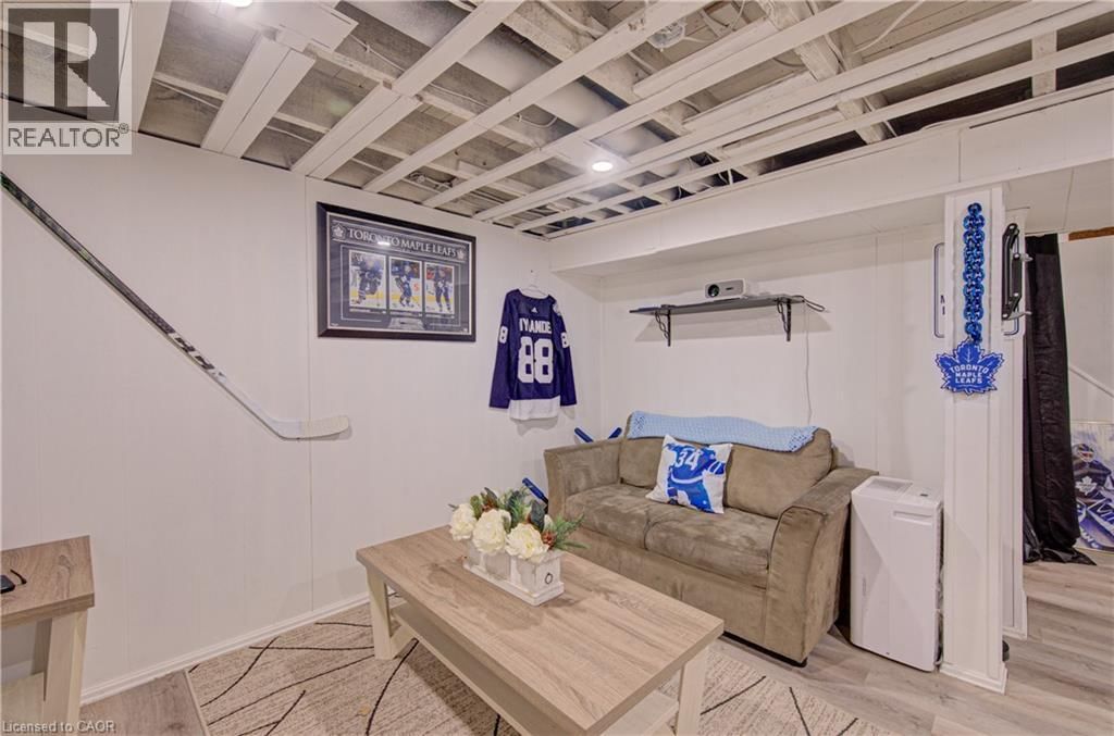 54 BELMONT AVENUE Image 33