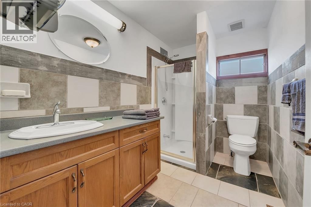 617 EIGHTH ROAD EAST Image 37