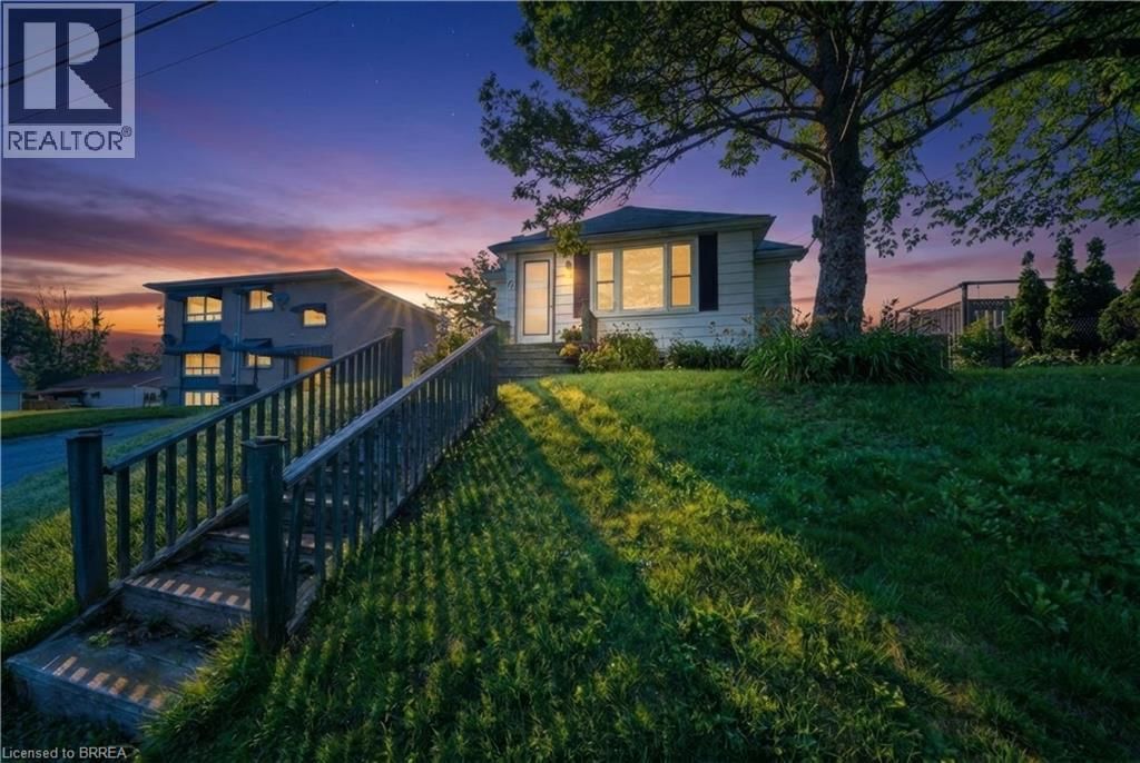 71 FOURTH AVENUE Image 1