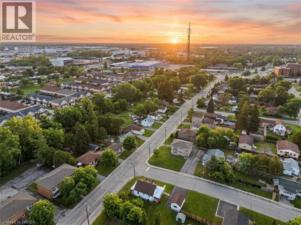 71 FOURTH AVENUE Image 16