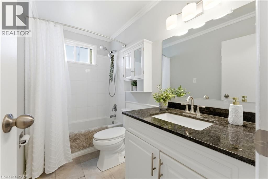 86 SUGAR MAPLE STREET Image 11