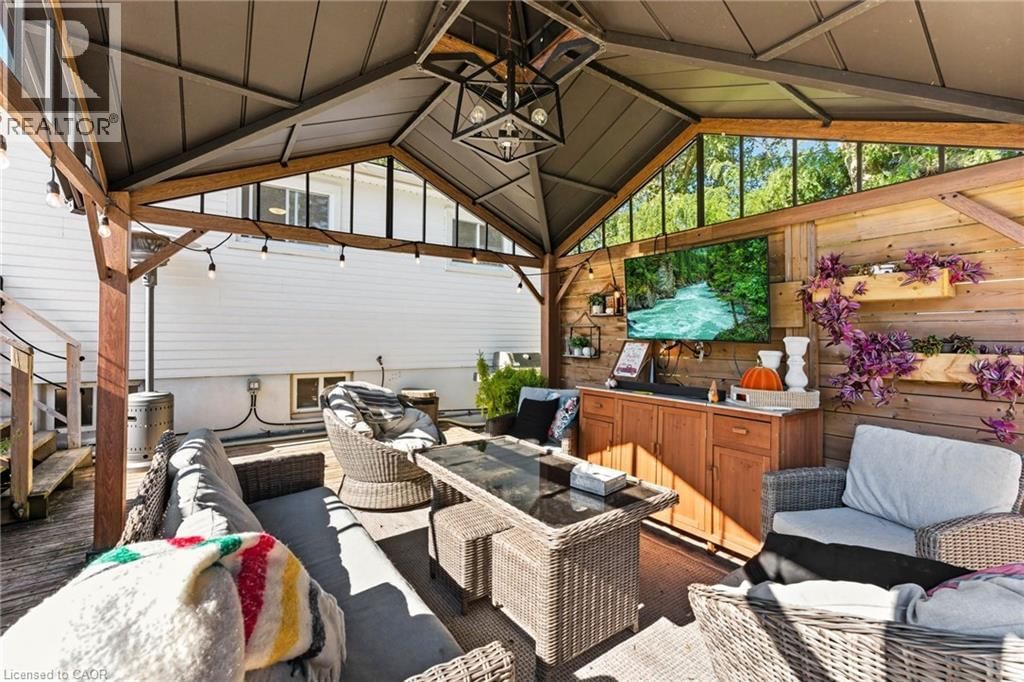 86 SUGAR MAPLE STREET Image 20