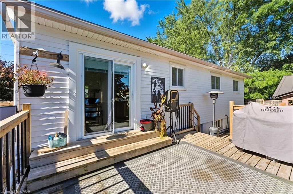 86 SUGAR MAPLE STREET Image 22