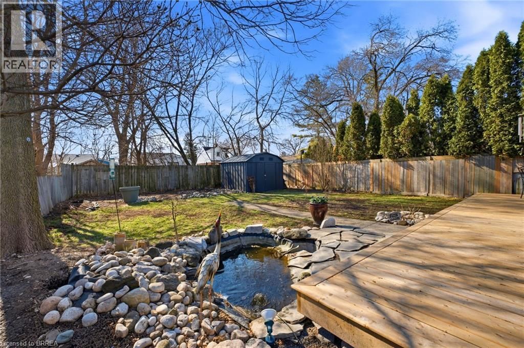 92 WALNUT STREET Image 25