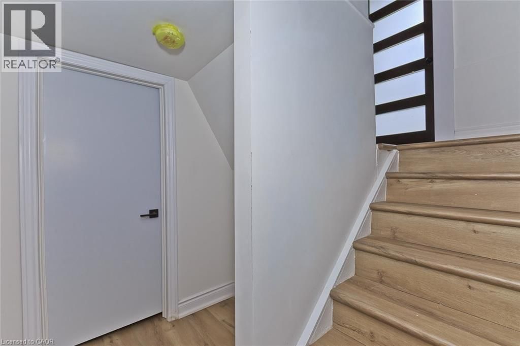 4743 RYERSON CRESCENT Image 38