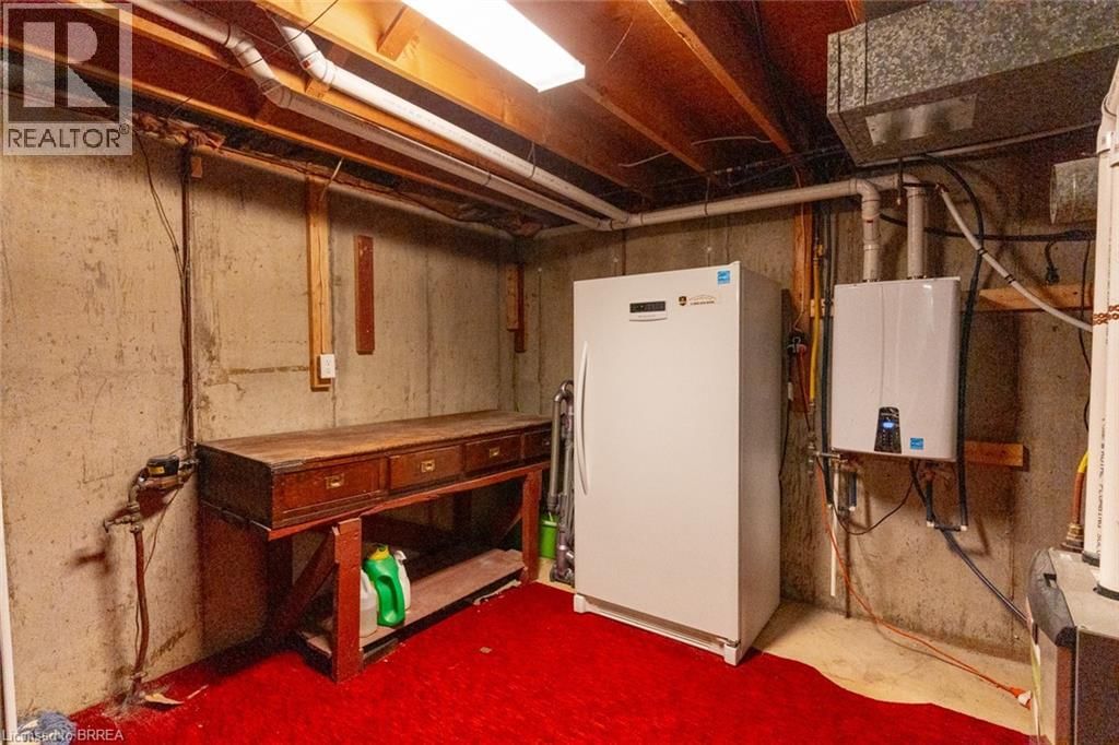 17 PALM CRESCENT Image 27