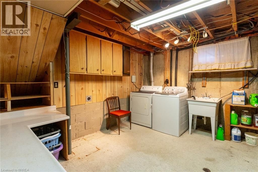 17 PALM CRESCENT Image 28