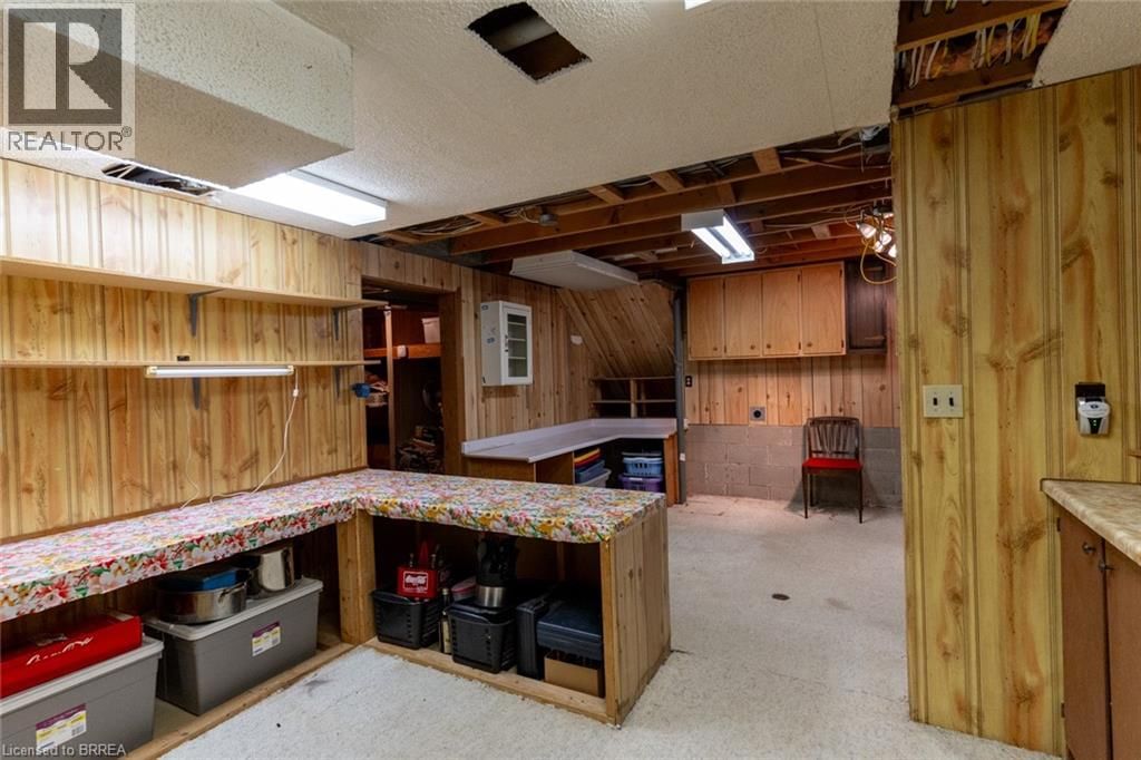 17 PALM CRESCENT Image 32