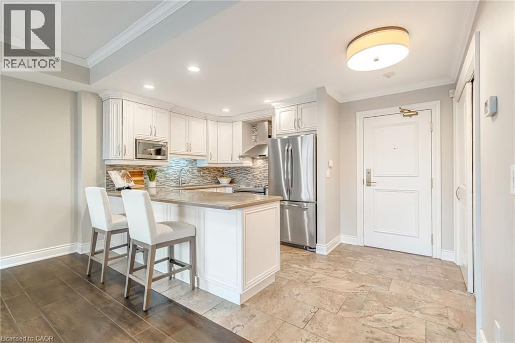 506 - 399 ELIZABETH STREET Image 14